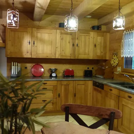 Les Noisetiers Chalet Chatel